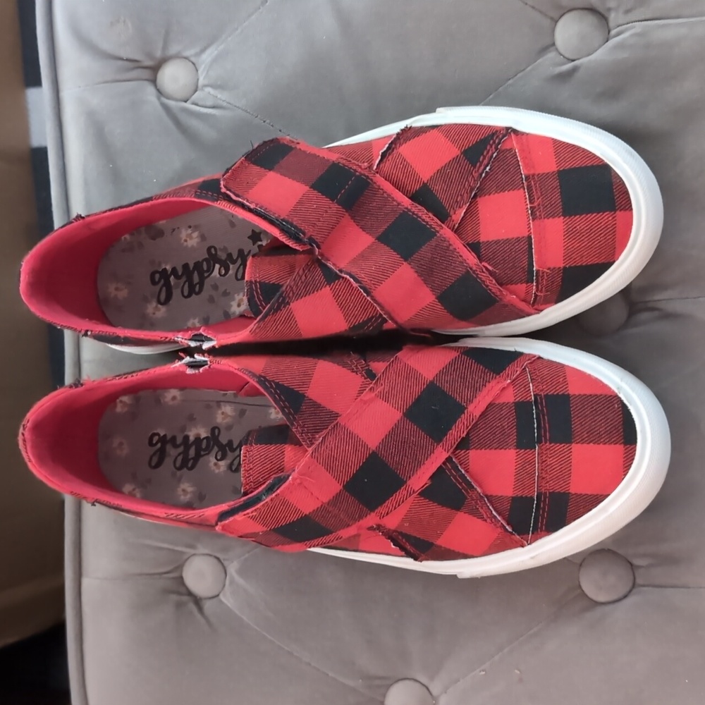 Gypsy Jazz Red Buffalo Plaid Sneakers size 9.5